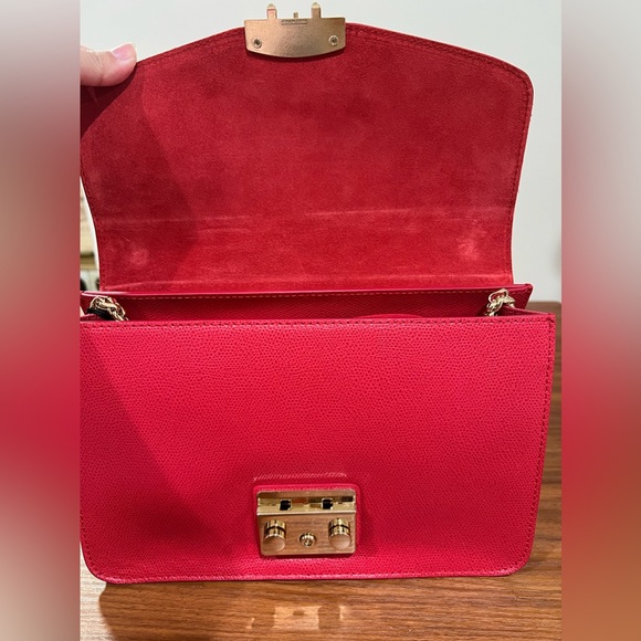 Furla Metropolis Shoulder Bag - Picture 7 of 7